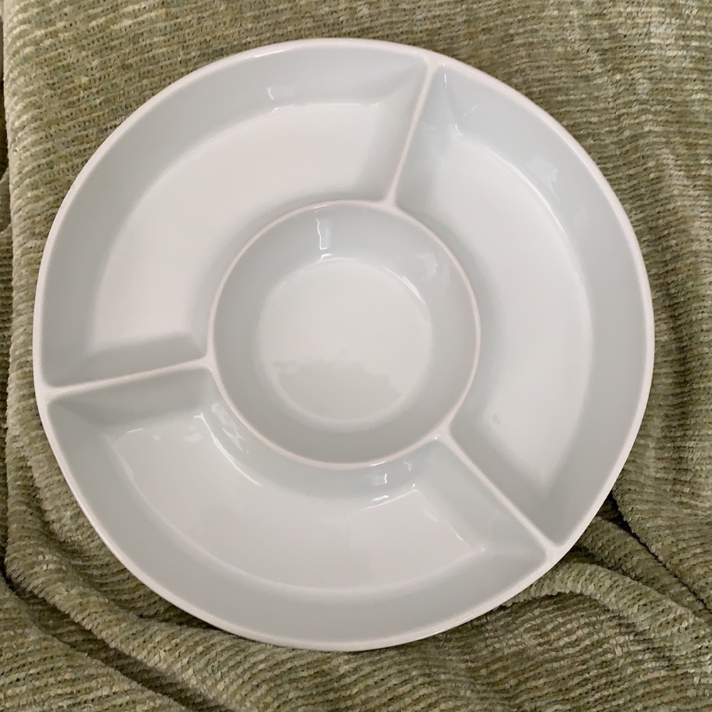 Porcelain White Round Serving Tray & Bowl Set - Picture 5 of 12